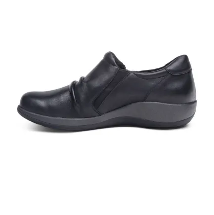 Discount Katie Women's Side Zip Slip-on Shoe Women Women's Shoes