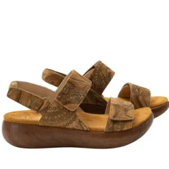Discount Bailee Folkie Brown Women's Sandal Women Women's Sandals