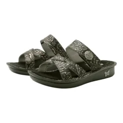 Sale Victoriah Show Boat Sandal Women Women's Sandals