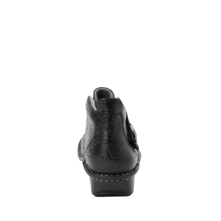 Best Women's Caiti Class Act Boot Women Women's Boots
