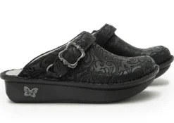 New Women's Seville Sail Away Clog |Canadian Footwear Women Women's Shoes