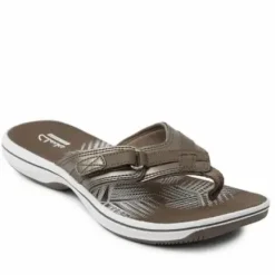 New Clark's Breeze Sea Flip Flop - Lightweight & Supportive Women Women's Sandals