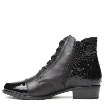 Outlet Discover the Women's D6875-01 ankle boot at Canadian Footwear Women Women's Boots