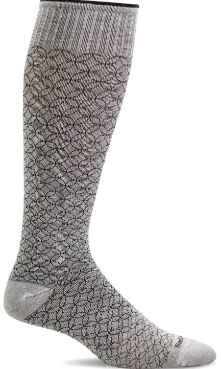 Fashion Featherweight Fancy - Mod.Graduated Compression - Womens Socks