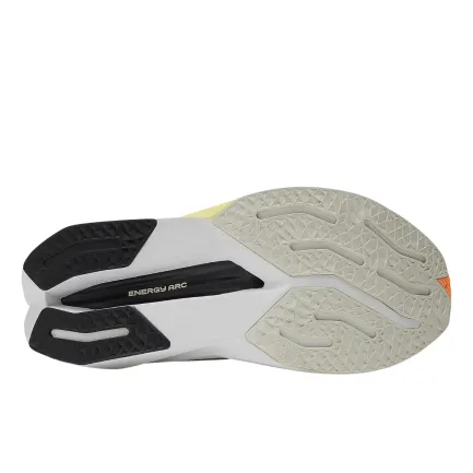 Fashion Men's Fuel Cell SuperComp v3 Trainer Men's Athletic
