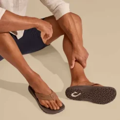 New 'Ohana Men's Tan Beach Sandal Men's Sandals