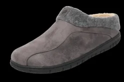 Clearance Relax in style with the ® LUCAS 3 men's slipper. Men's Slippers