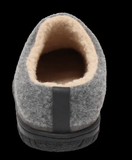 Clearance Relax in style with the ® LUCAS 3 men's slipper. Men's Slippers
