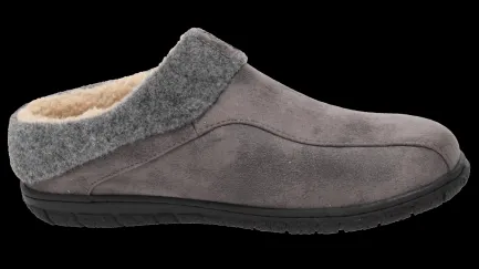 Clearance Relax in style with the ® LUCAS 3 men's slipper. Men's Slippers