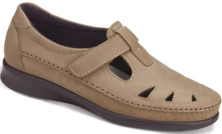 Outlet Roamer Slip On Women Women's Shoes