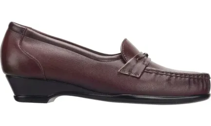 Outlet Easier Women's Slip-on Comfort Shoe Women Women's Shoes