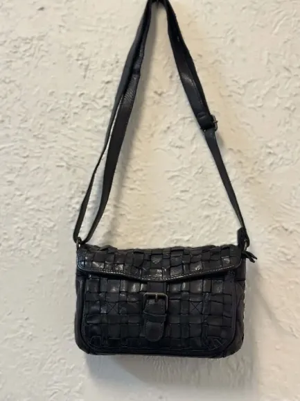 Best Leather Handbag Lala Black Woven Handbags