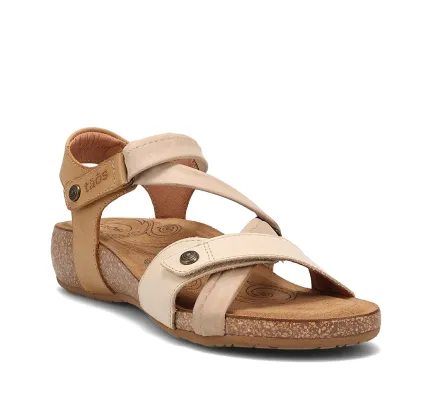 Best UNIVERSE Shell Pink Women Women's Sandals