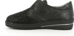 Online Women's Nile Stretchy Comfort Shoe Women Women's Shoes